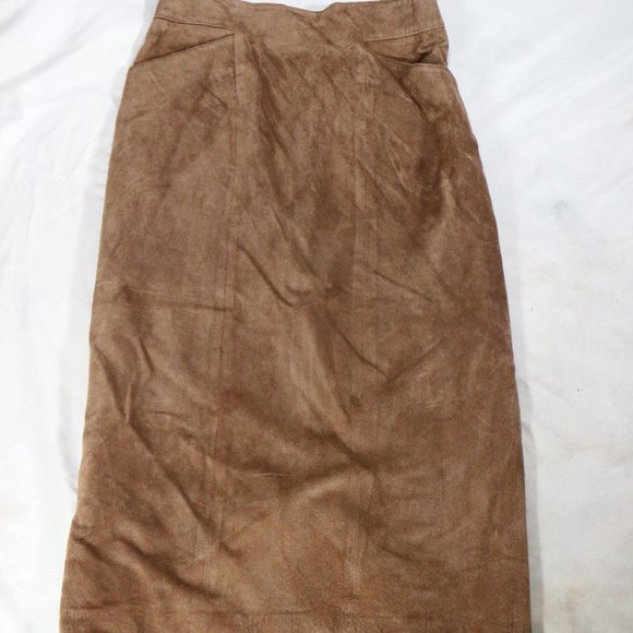 VTG LORD & TAYLOR Silky Suede Leather Skirt Sz 10 Women - Picture 2 of 13